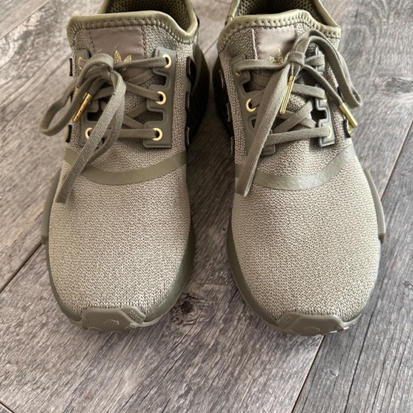 Adidas NMD R1 Orbit Green - Picture 2 of 5